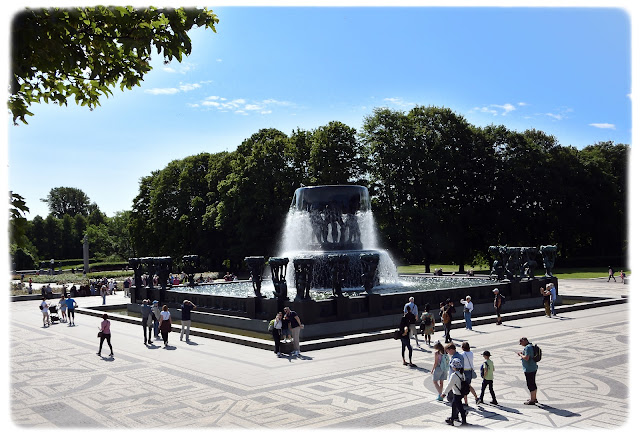 Fontenen i Vigelandsparken.