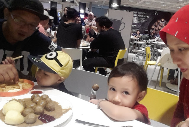 Demi Meatball IKEA, IKEA Damansara