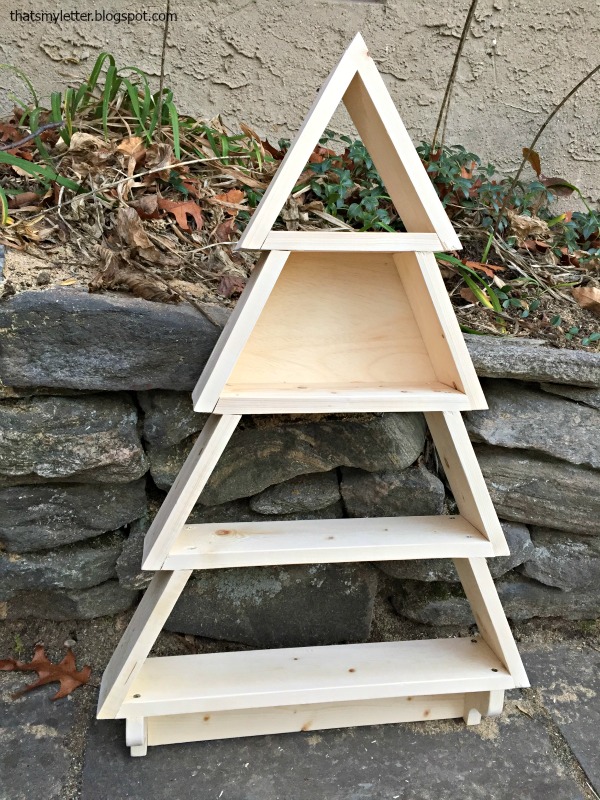 That's My Letter: DIY Tree Shelf