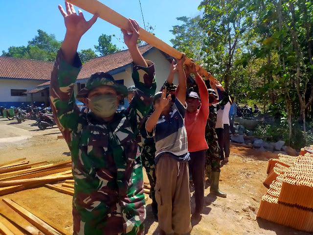 Sesarengan Gumbregah Mbangun Deso TMMD 109 Karanganyar