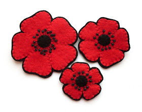 Felt poppy brooches