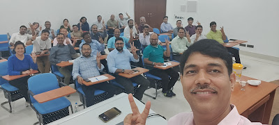 A selfie with the participants