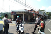TNI-Polri  Gelar Operasi Yustisi Pendisiplinan Pemakaian Masker di depan kantor Koramil
