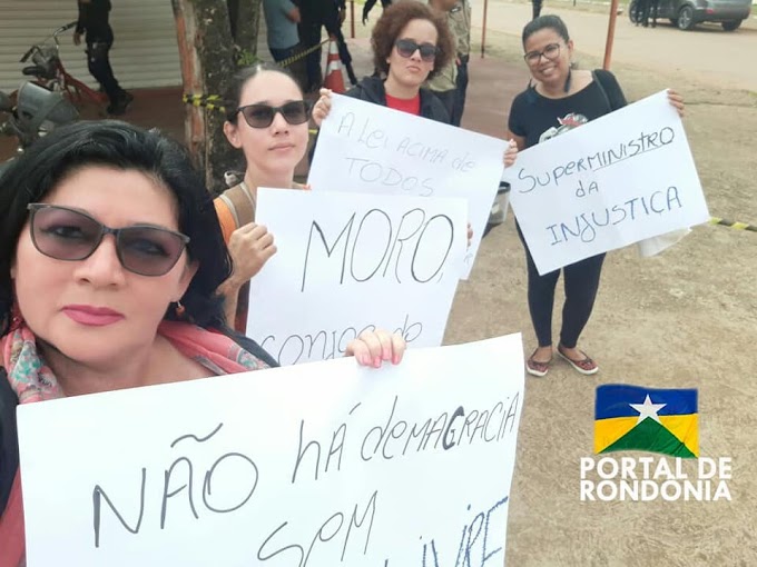   Militantes de esquerda protestam contra visita de Sérgio Moro em Rondônia