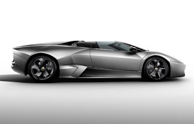 2010 Lamborghini Reventon Roadster Side View