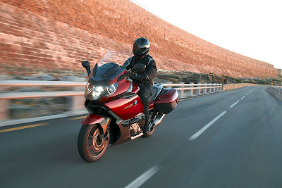 2011 BMW K1600GT Images