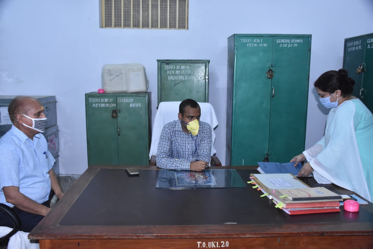 चित्र