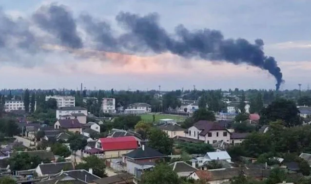 Russian Ammunition Depot in Dzhankoi district, Crimea Explodes - Russia-Ukraine War Update