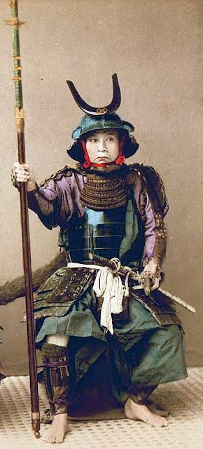 12 Rare Vintage Photos of Female Samurai Warriors Posing With Their