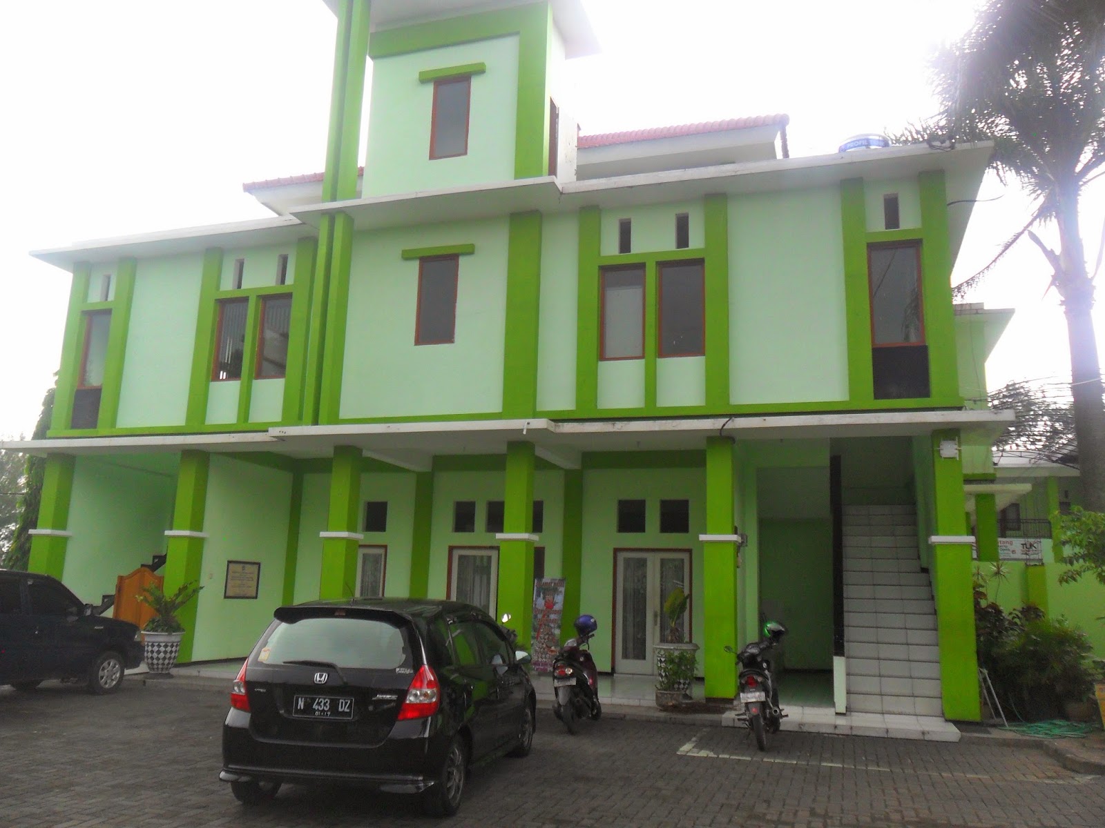 Kombinasi Warna Cat  Gedung  Sekolah Interior Rumah 