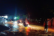 Personel Polsek Langsa Barat Atur Lalulintas di Lokasi Banjir