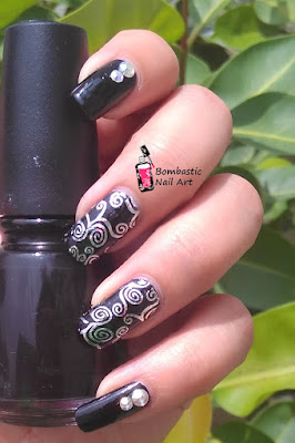 Black nail art