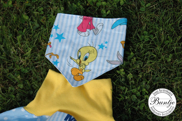  Pumphose Ballonhose Sarouelhose Hose Baby Kleinkind Mitwachshose Baumwolle Jersey Bündchen krempeln hellblau gelb Bugs Bunny Tweety Road Runner Junge Mädchen Halstuch wenden handmade nähen Buntje 