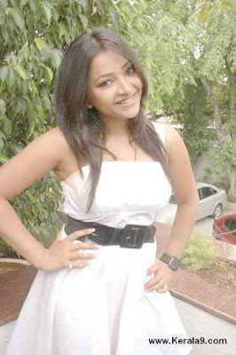 Swetha Basu Prasad Telugu Actress Pics