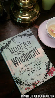 Book Review: The Modern Guide to Witchcraft by Skye Alexander