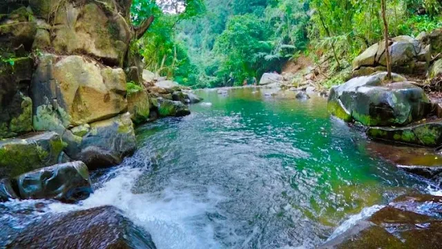 Liburan di Ciamis di Leuwi Pamipiran