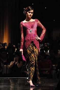 26+ Model Kebaya Modern