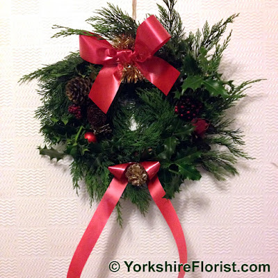  Traditional Christmas Wreath