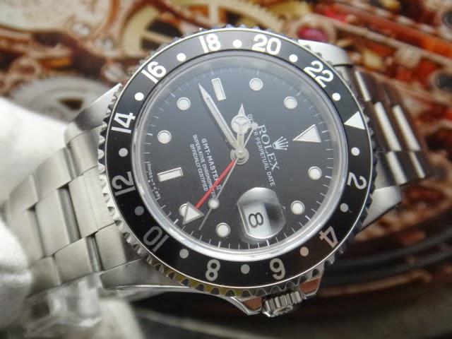 641) ***ROLEX 1992 OYSTER PERPETUAL GMT MASTER 2 16710 WATCH ( SOLD )