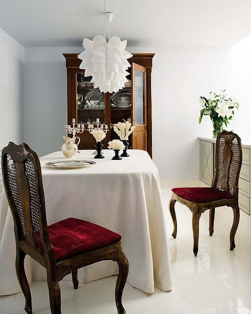 Luxury Elegant Dining Room Apartment Design Photo