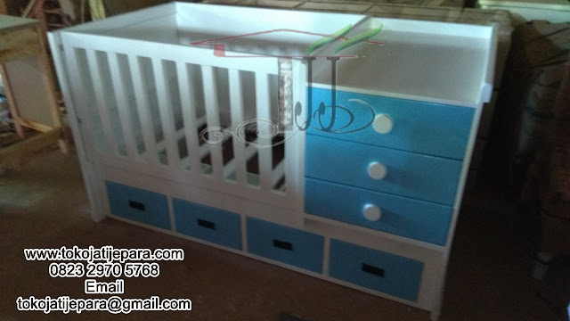 Box Tempat Tidur Bayi Mewaha