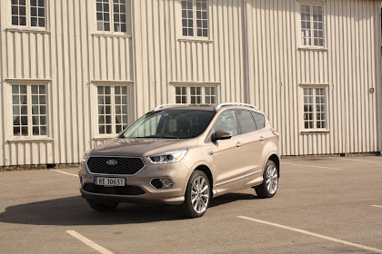 Test: Ford Kuga Vignale 2,0 TDCi 180 AWD Aut