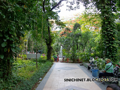  Kali ini cuma pengen sedikit dongeng wacana salah satu taman di Surabaya Taman Flora (Kebun Bibit) Bratang Surabaya