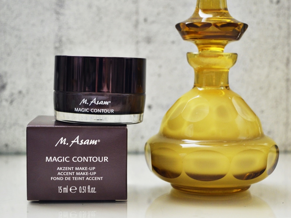 A Touch of Magie - M. Asam Magic Contour 