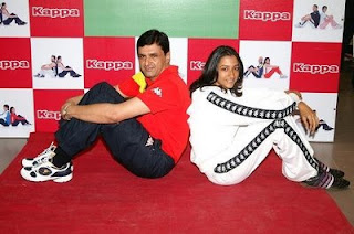 02Deepika padukone Family photos