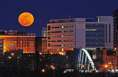 Supermoon Photos From Around The World Seen On  www.coolpicturegallery.us