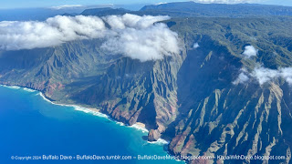 Nā Pali Coast Kauai - seen from small plane ride