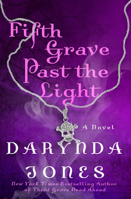 Fifth Grave Past the Light Charley Davidson paranormal by Darynda Jones