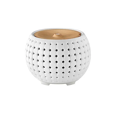 ellia oil diffuser white and wood