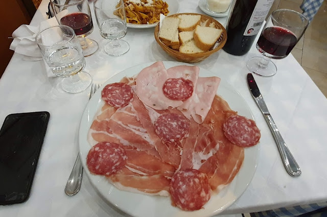 Bologna - Abendessen in einer Trattoria