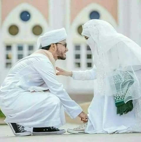 ইসলামিক কাপল পিকচার - Islamic Couple Pictures - NeotericIT.com
