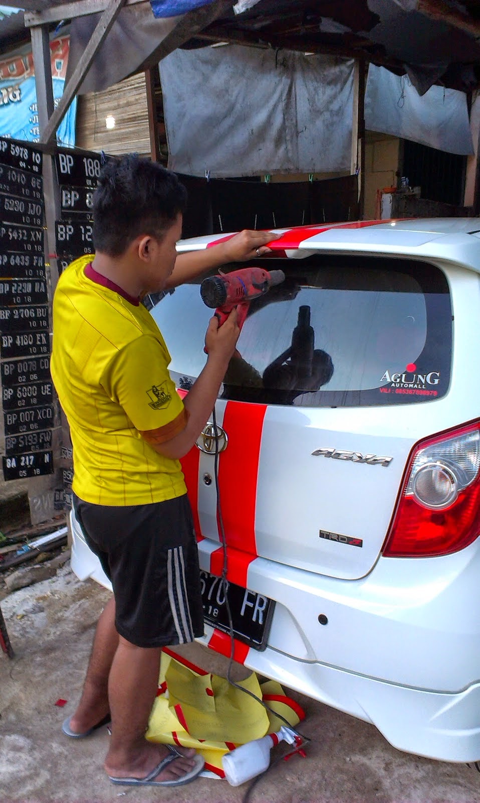 NEW PEACE VARIASI CUTTING STIKER STIKER MOTOR MOBIL BATAM