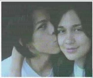 Foto Luna Maya on Foto Mesra Luna Maya Dan Ariel Peterpan