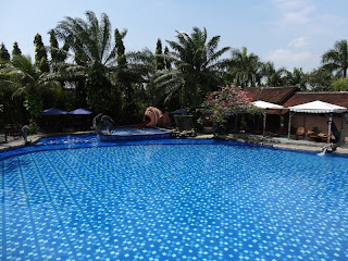 Bukit Daun Hotel Pool