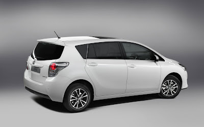 2013 Toyota Auris Touring Sports