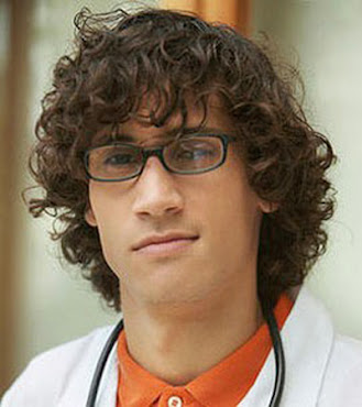 #6 Lovely Hairstyle for Boys Curly Hair