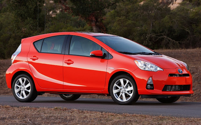 toyota prius c