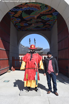 GYEONGBUKGUNG PALACE: THE CHANGING OF ROYAL GUARDS CEREMONY