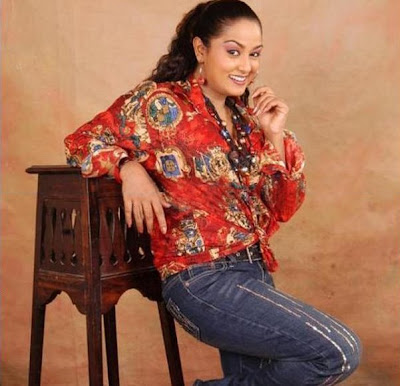 Srilankan actress Nilanthi Diaz