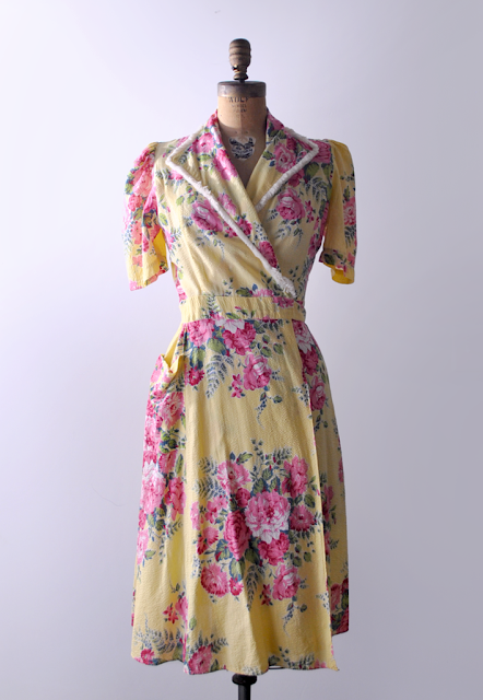 1940's floral robe dress