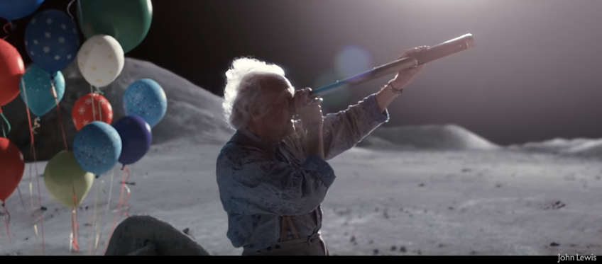 John Lewis "Man On The Moon" Christmas Ad 2015, 