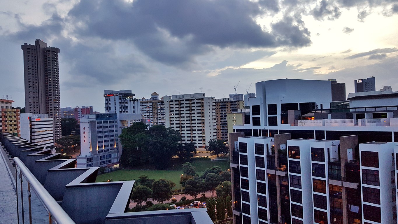 views from the roof deck swimming pool at Holiday Inn Express (HIE) Singapore Clarke Quay