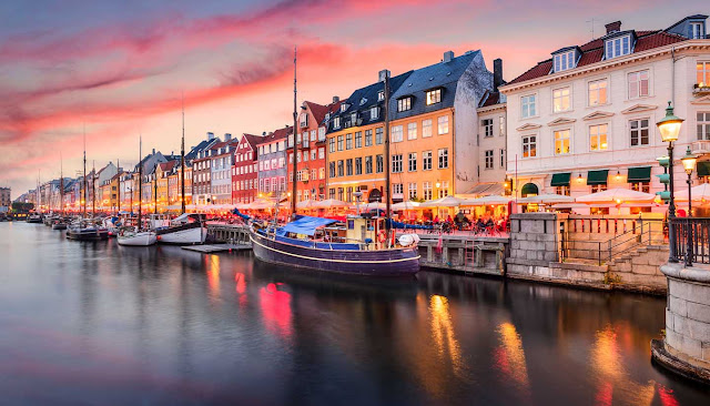THE 10 SAFEST COUNTRIES IN THE WORLD