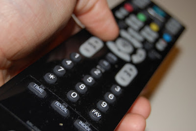 cara memperbaiki remote tv Yang Rusak