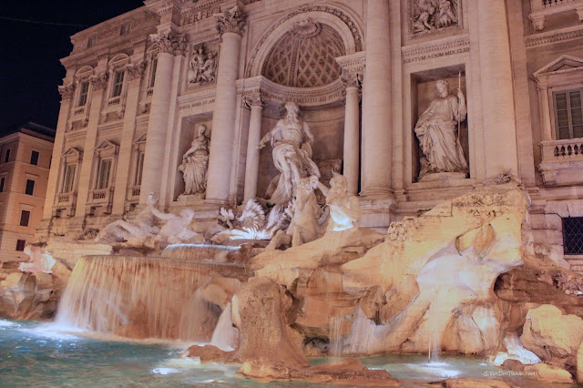 Rome Italy geology rocks travel Vatican St. Peter's basilica Colosseum Pantheon Forum Trevi fountain marble granite travertine copyright RocDocTravel.com