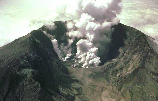 gunung tambora dompu